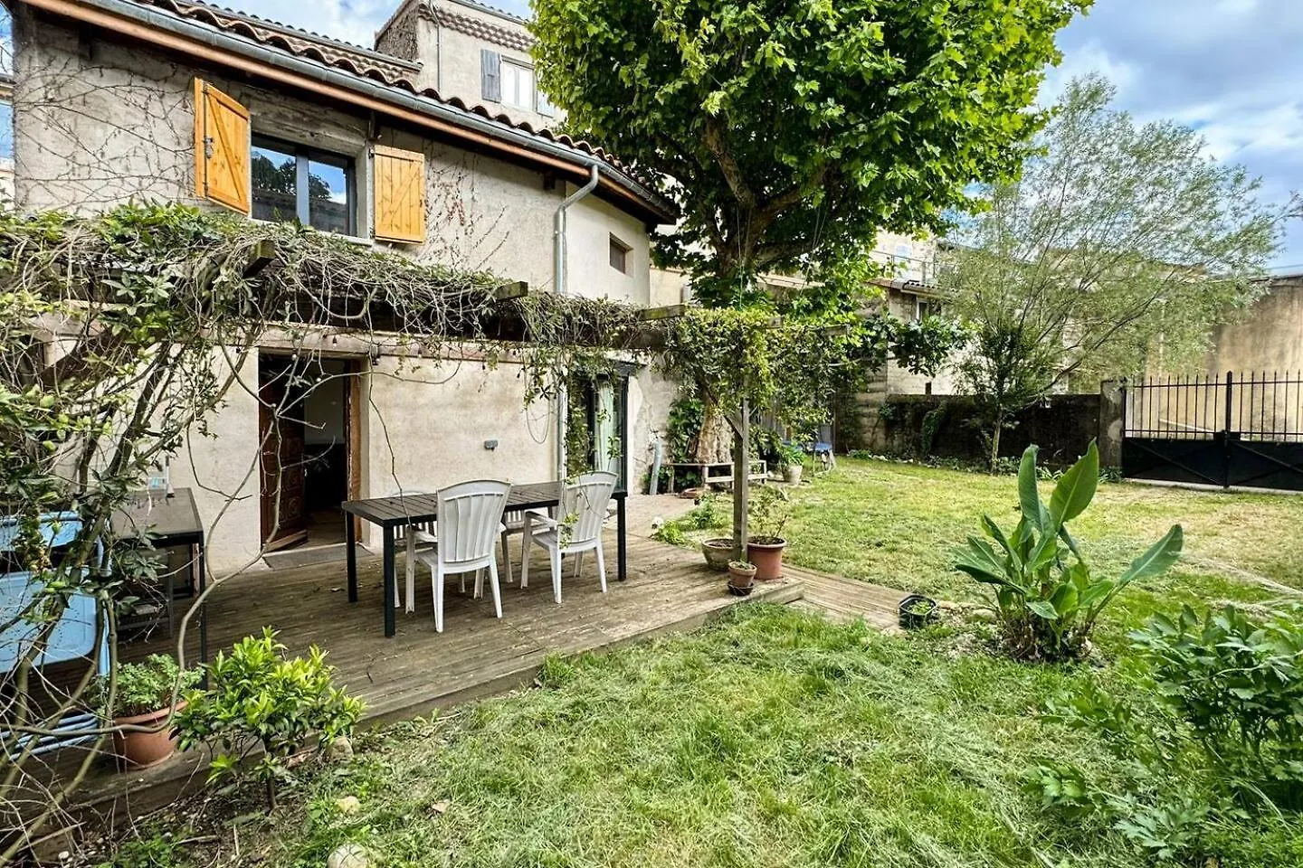 Escapade Au Fond Du Jardin Villa Saulce-sur-Rhone Holiday home